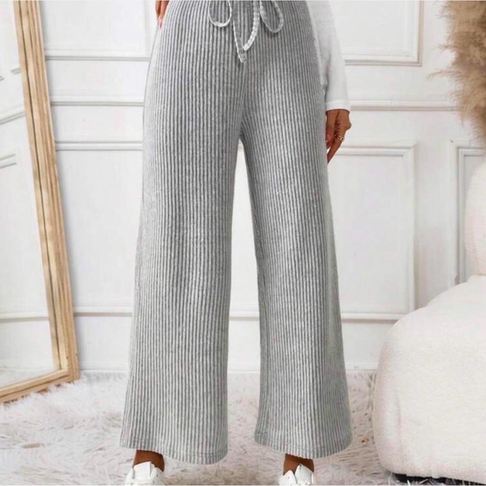 Gray Ribbed Wide-Leg Knit Pants